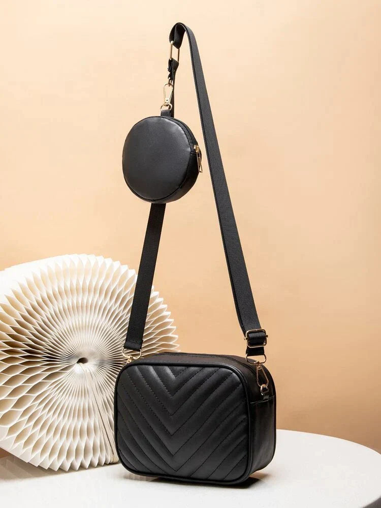 Fineur Crossbody Chevron Coin - Black