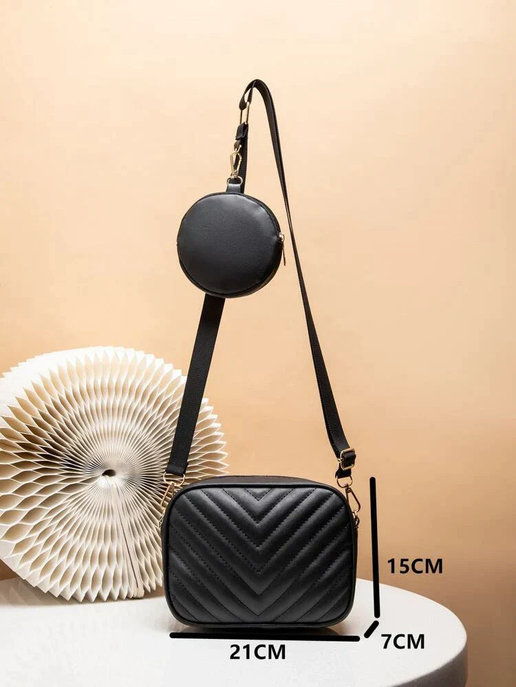 Fineur Crossbody Chevron Coin - Black