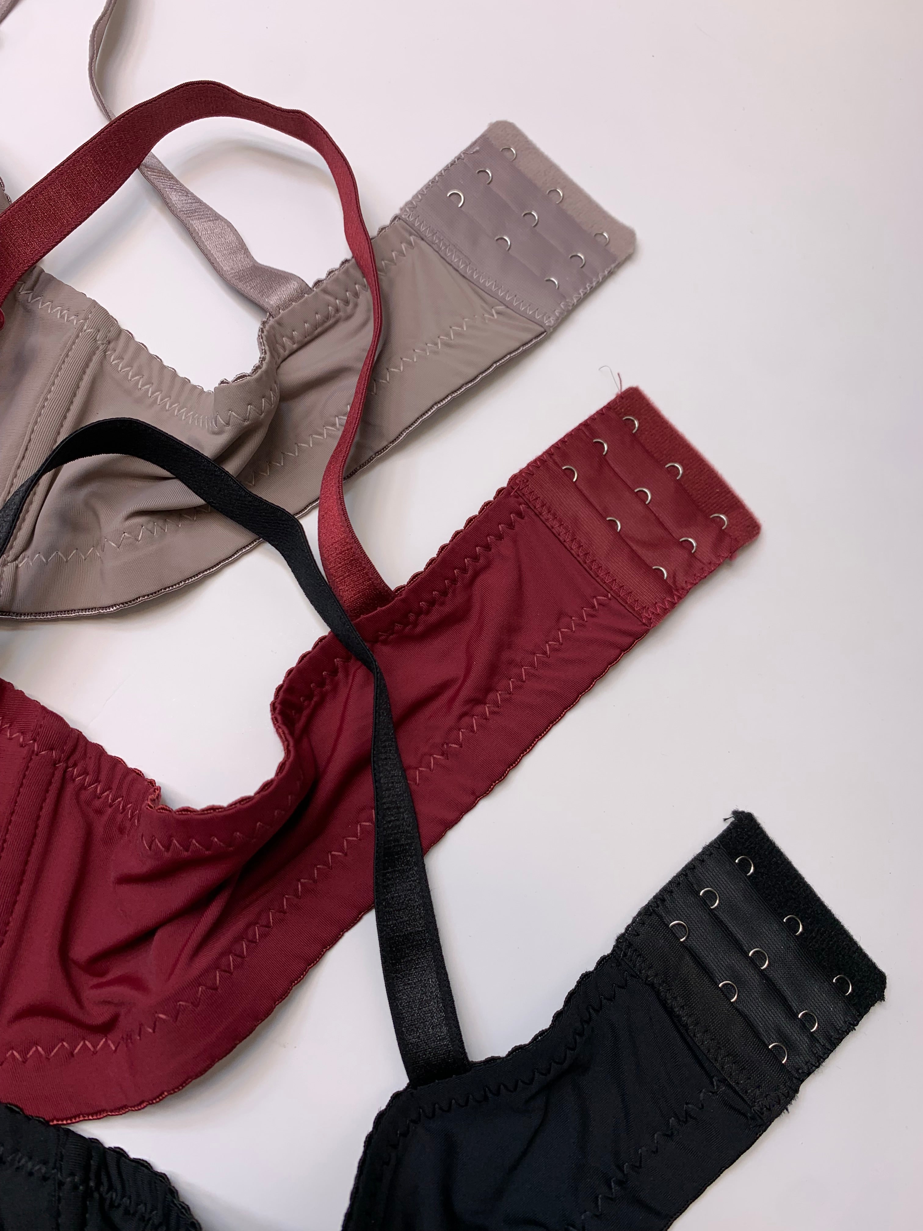 (40)B/C Elegant Padded Push-up Under Wire Bra (132)*