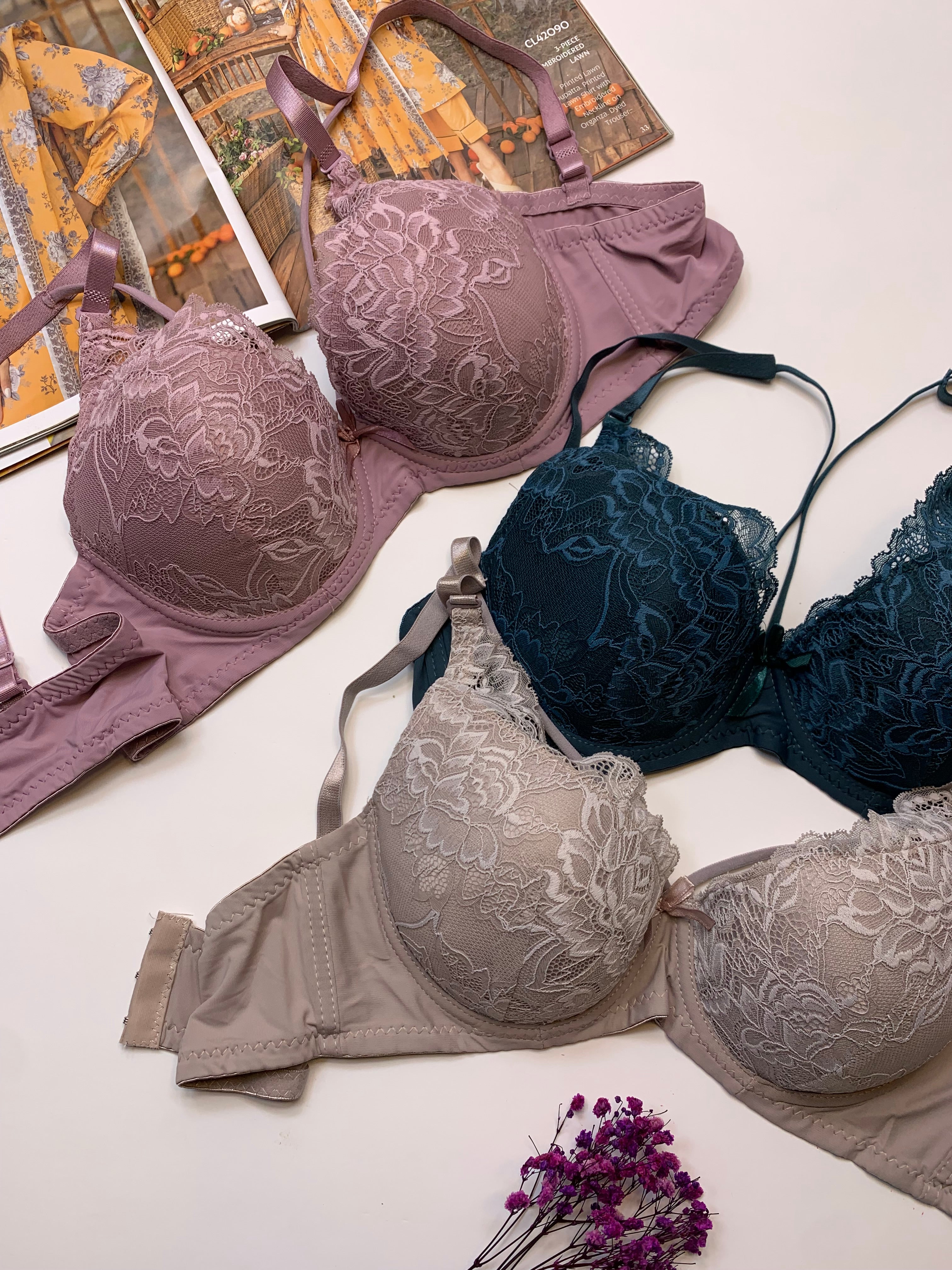 (36-40)b  Elegant Criss Cross Design Padded Pushup Wired Bra (158)*
