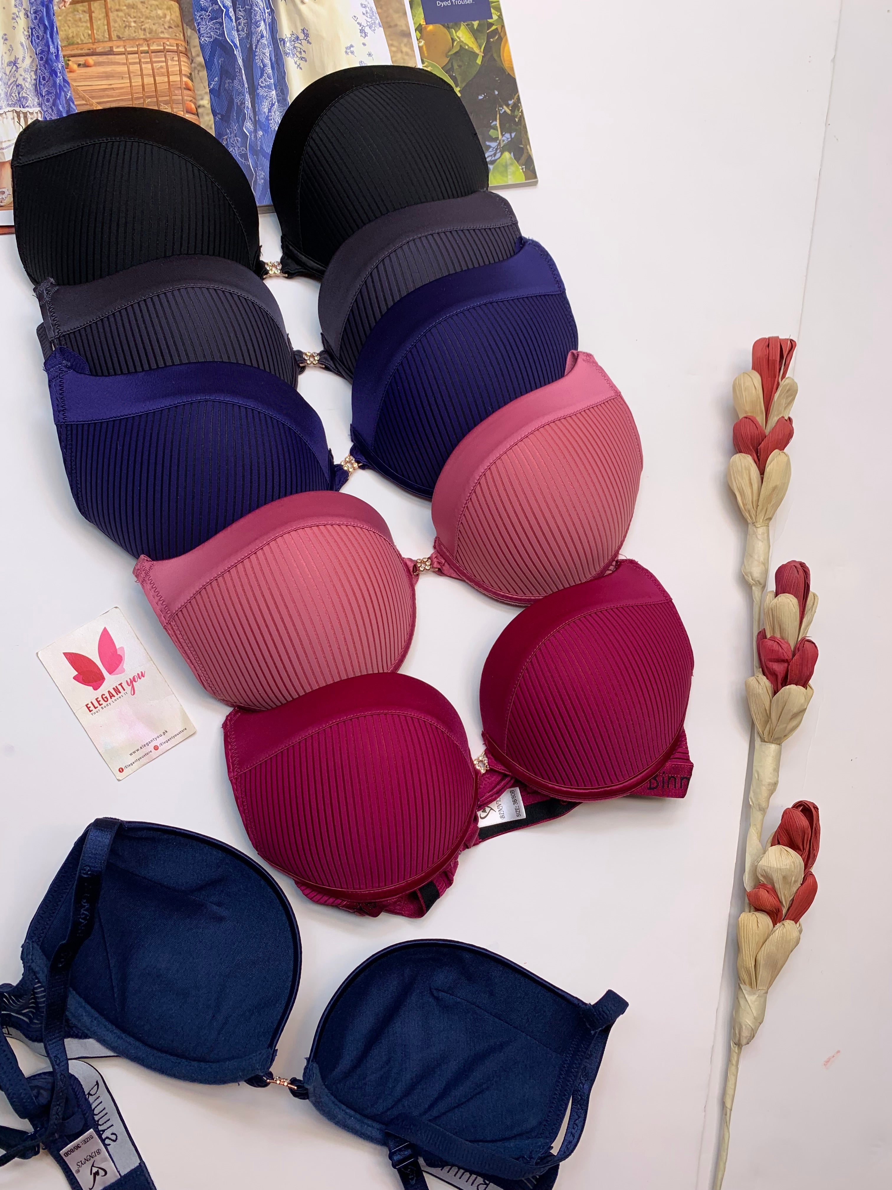 (34-40)B Binnys Most Demanding Plunge Bra (150)*
