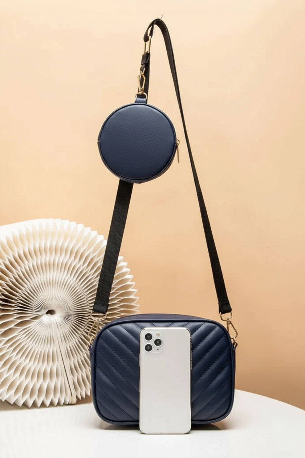 Fineur Crossbody Chevron Coin - Navy Blue