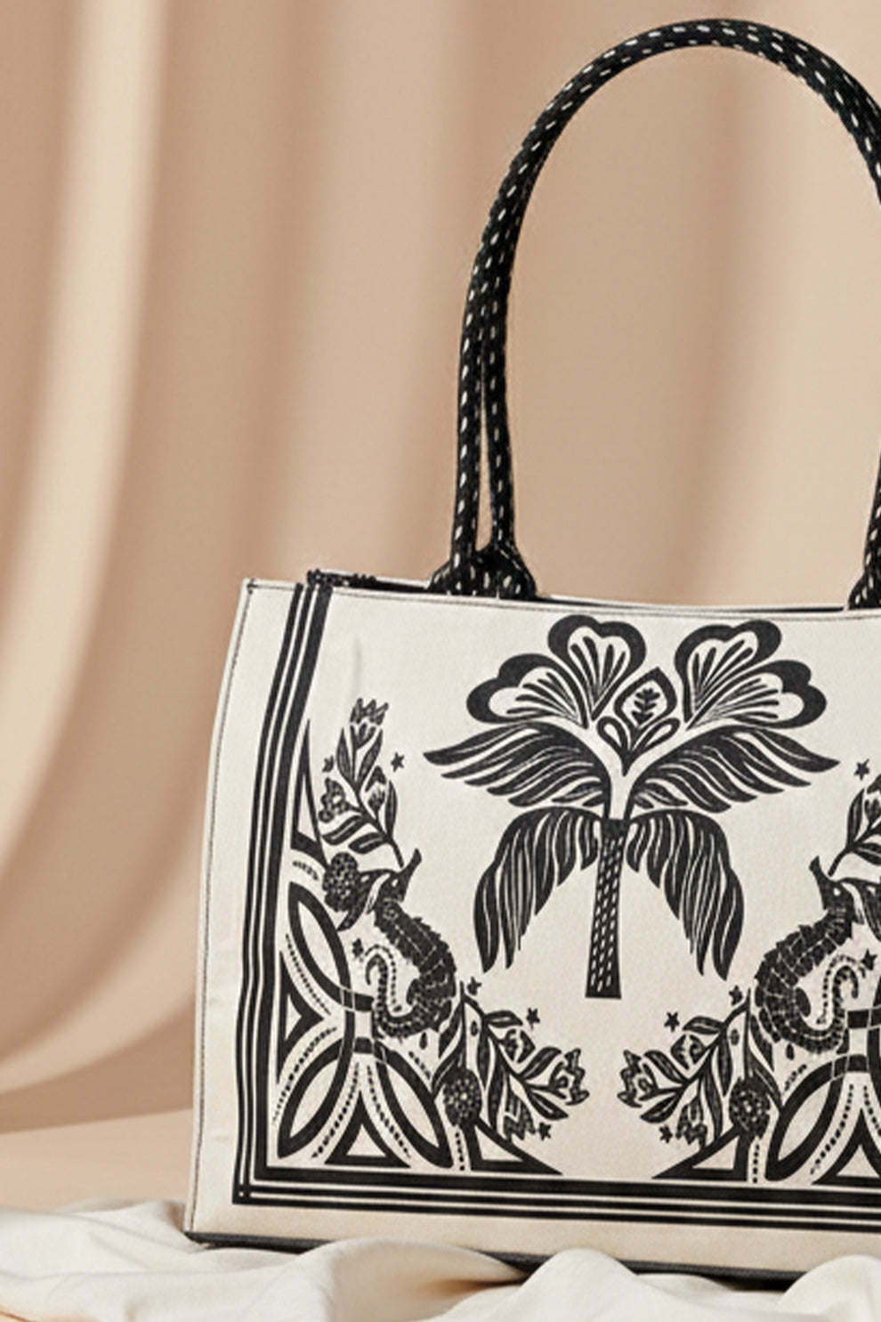 Fineur Canvas Tote Artisan Flora