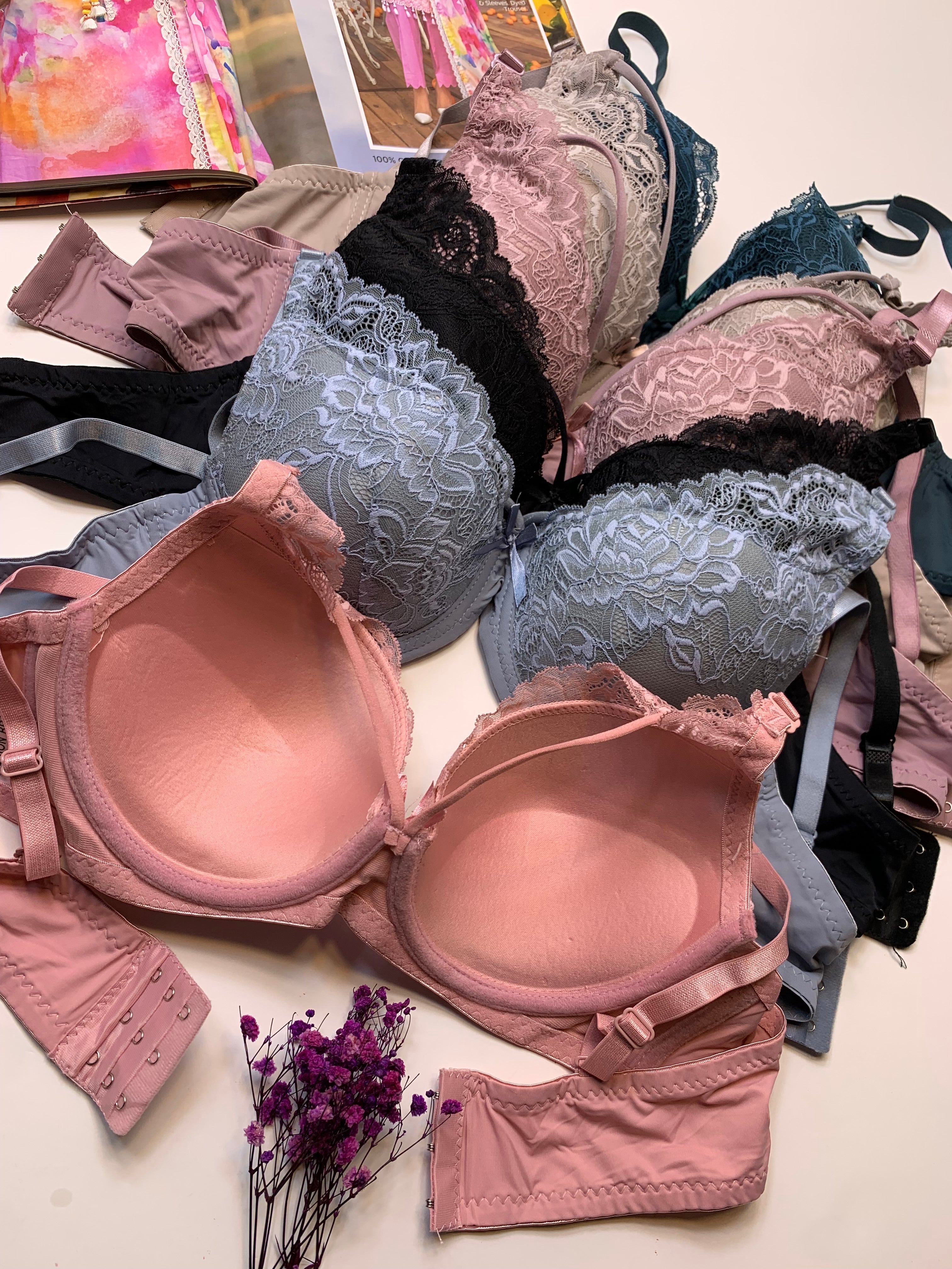 (36-40)b  Elegant Criss Cross Design Padded Pushup Wired Bra (158)*