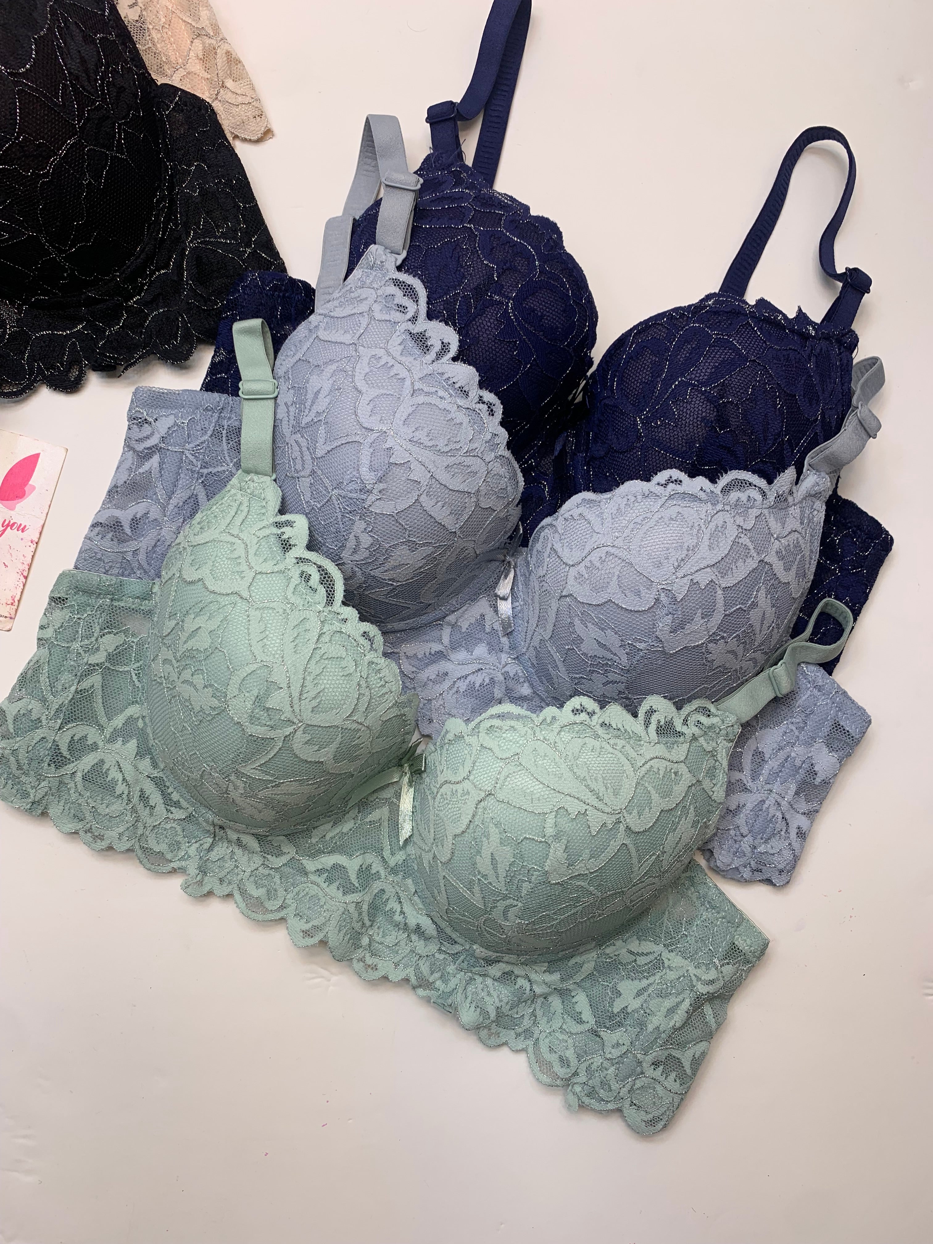 (36-40)B Elegant Padded Push-up Lace Bridal Bra(143)*