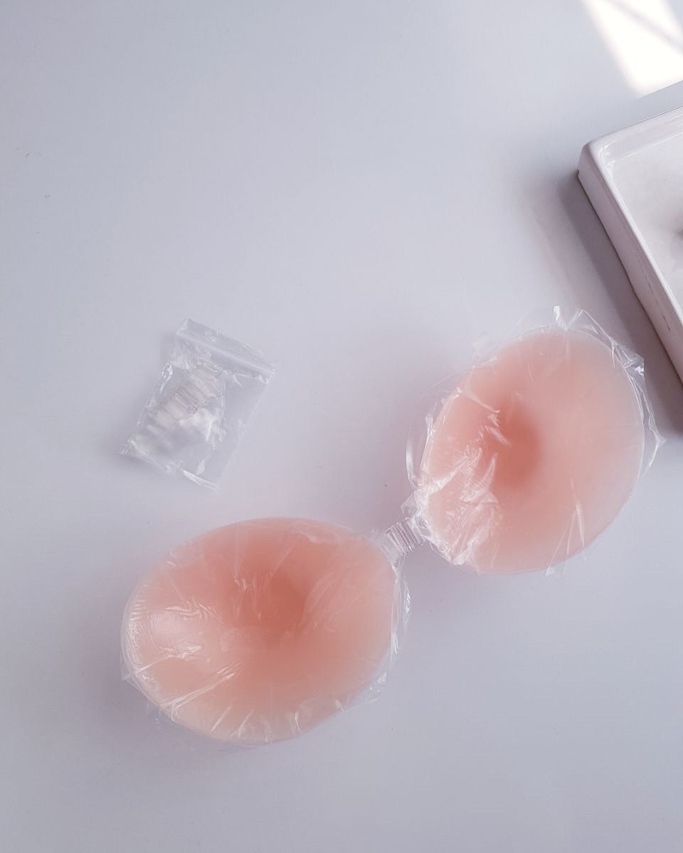 Silicone Invisible Push Up Strapless Backless Self adhesive Free Size Bra (042)*